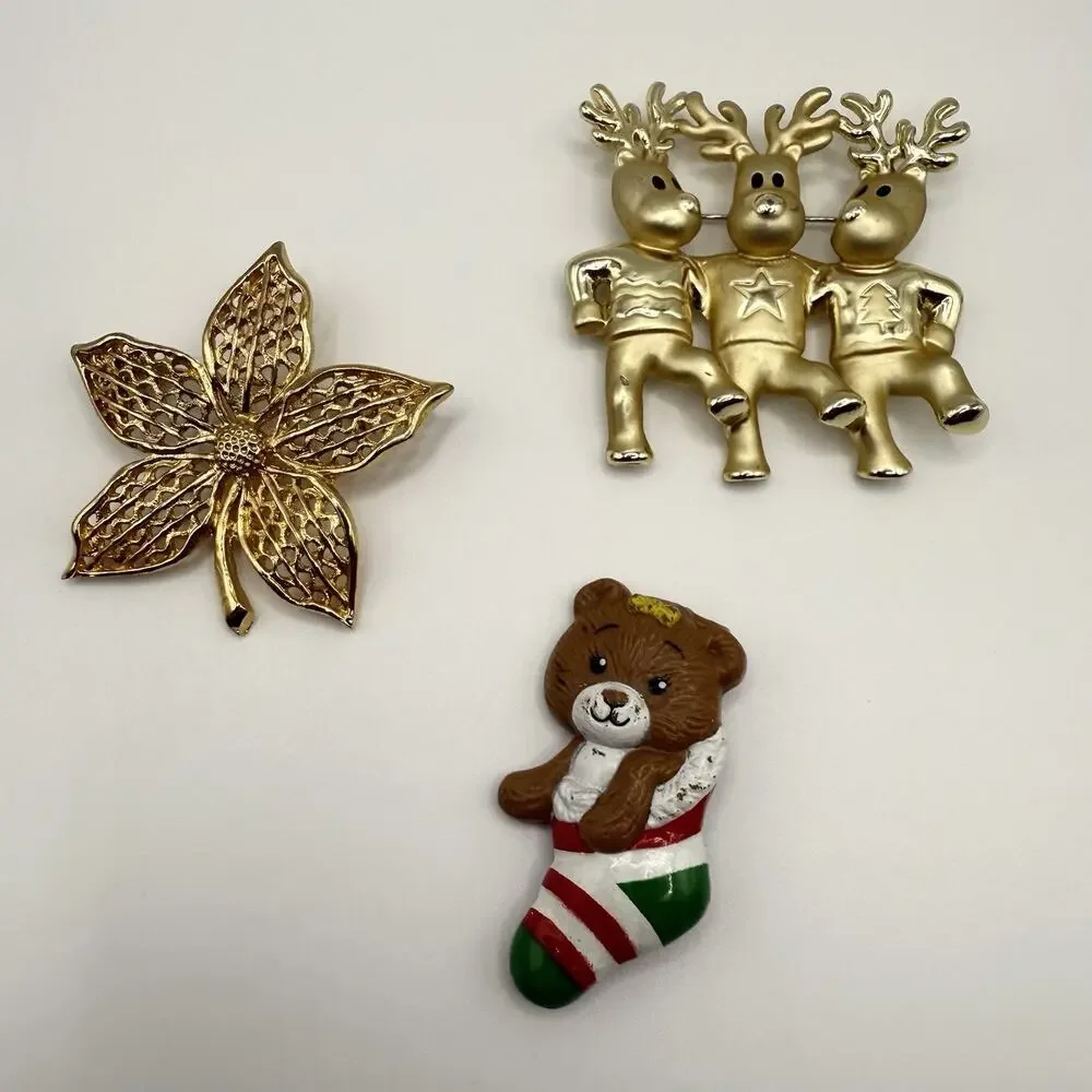 Vintage Holiday Brooch Pin Lot‎ Gold Tone Acrylic Dancing Reindeer Poinsettia